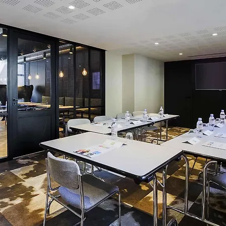ibis Styles Laval Centre Gare-3